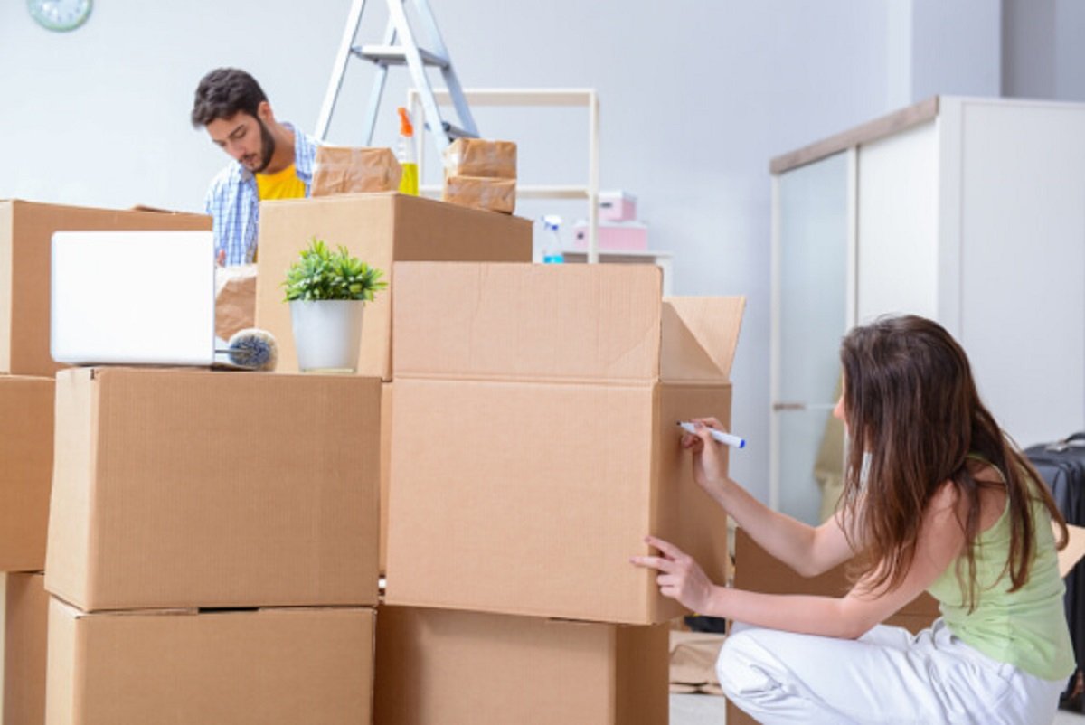 packers and movers Call @ 9897872202
